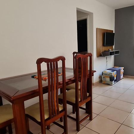 Apartamento aconchegante com estacionamento e wifi 400 mega Ribeirão Preto Exterior foto