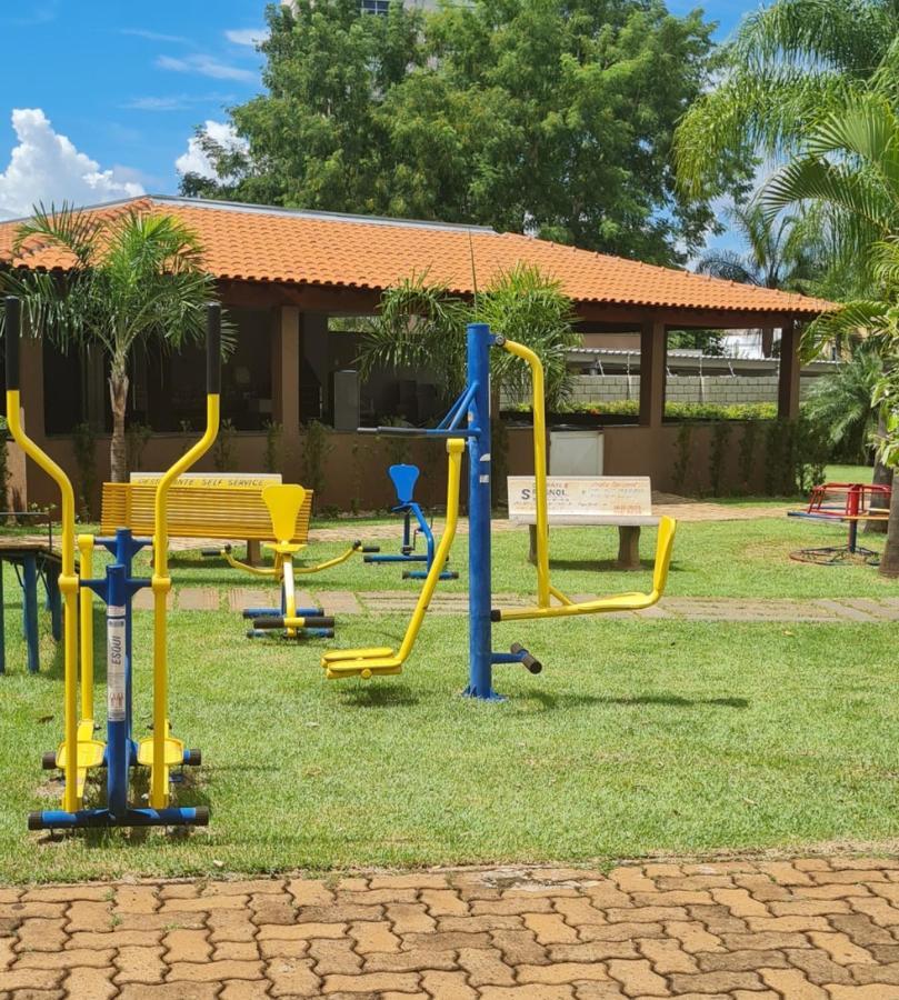 Apartamento aconchegante com estacionamento e wifi 400 mega Ribeirão Preto Exterior foto
