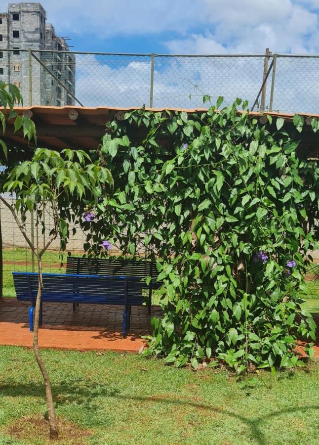 Apartamento aconchegante com estacionamento e wifi 400 mega Ribeirão Preto Exterior foto